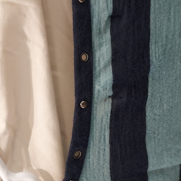 Calvin Klein Jeans Light/ Dark Blue Striped Shirt w/ Rivet and Bead Accents XL - Picture 7 of 13